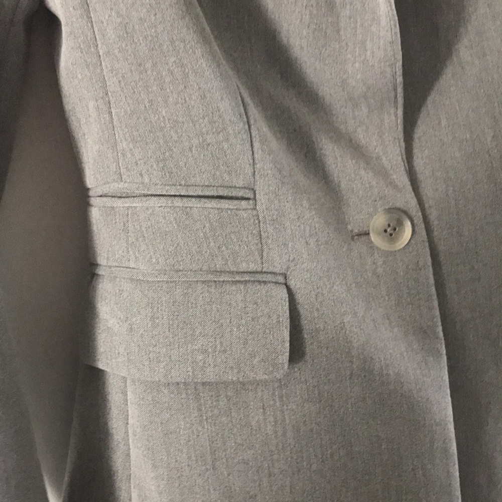 Express Blazer - Picture 2 of 6
